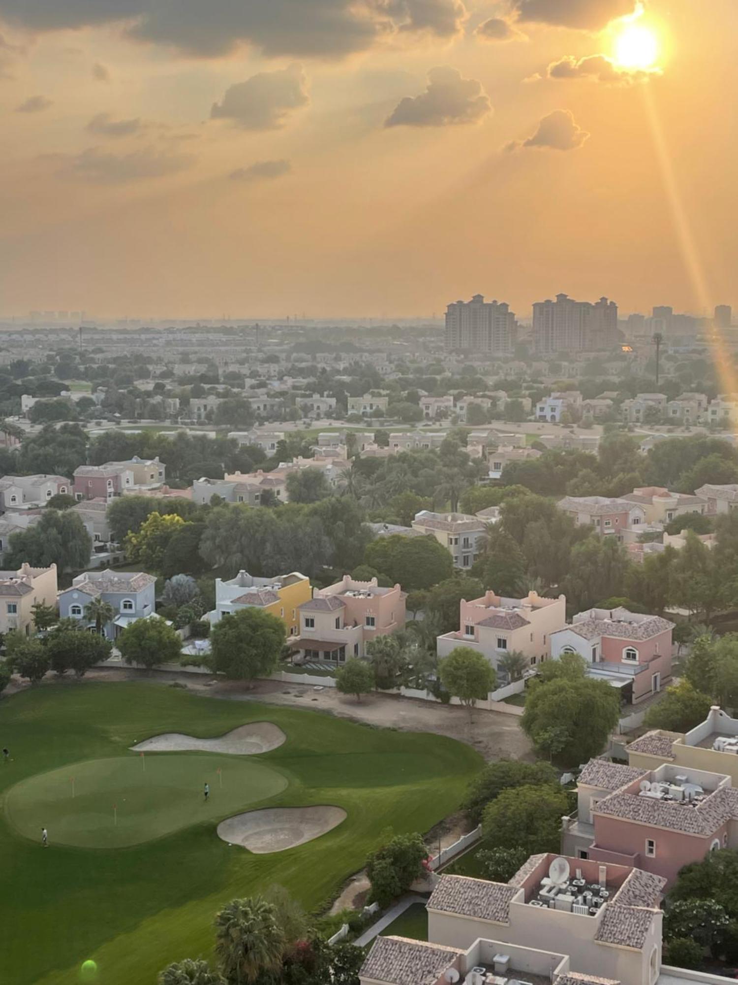 Great View, Sportcity, Parking Included, * Dubaï