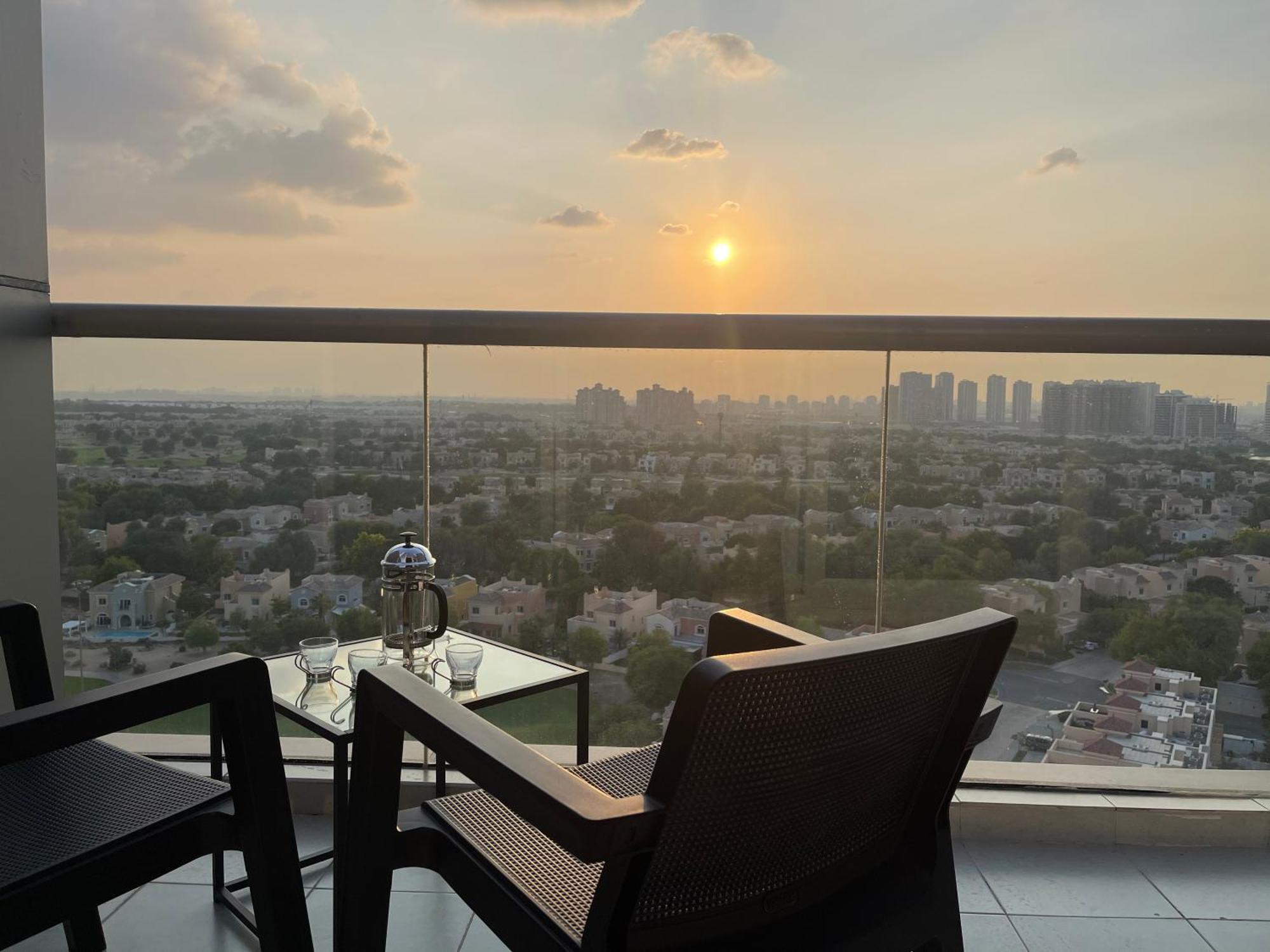 Great View, Sportcity, Parking Included, Dubaï